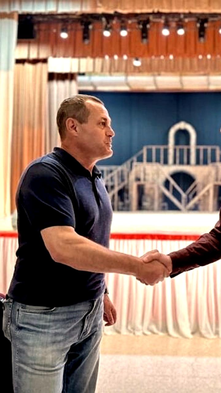 Закрытие театров в Нижневартовске и Отрадном: причины и последствия