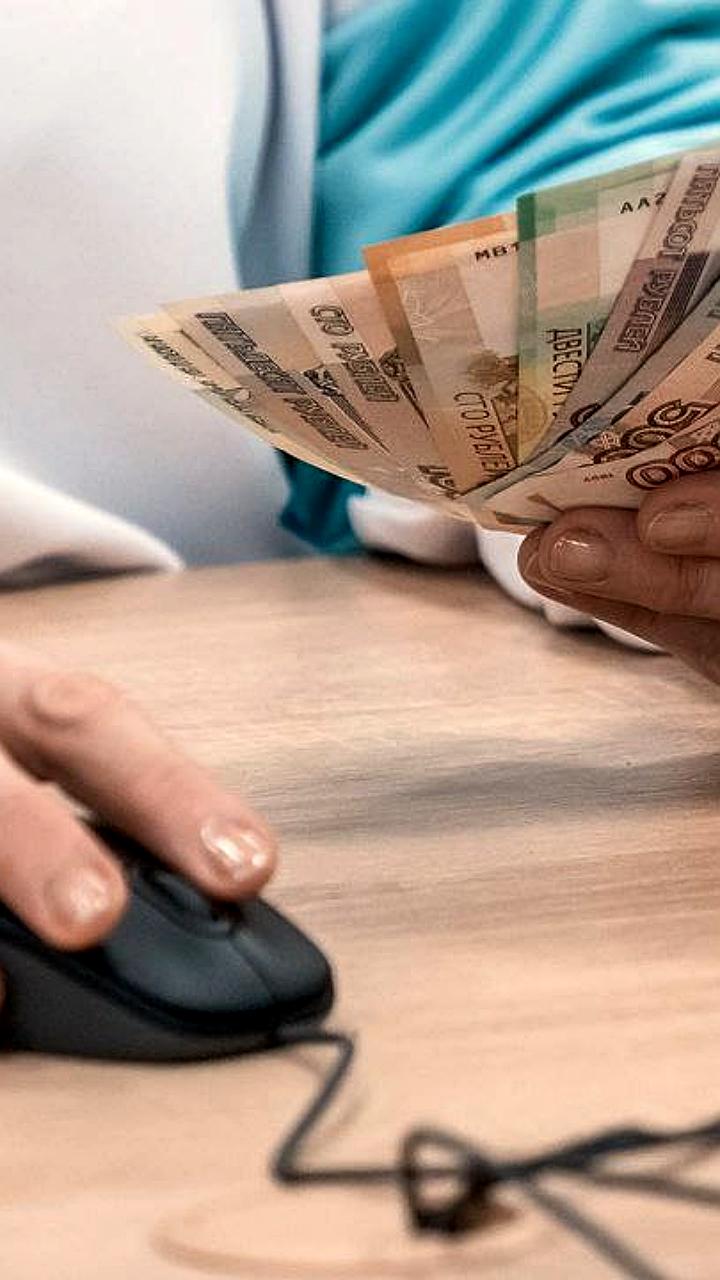 В России принят закон о расширении программы долгосрочных сбережений ПДС