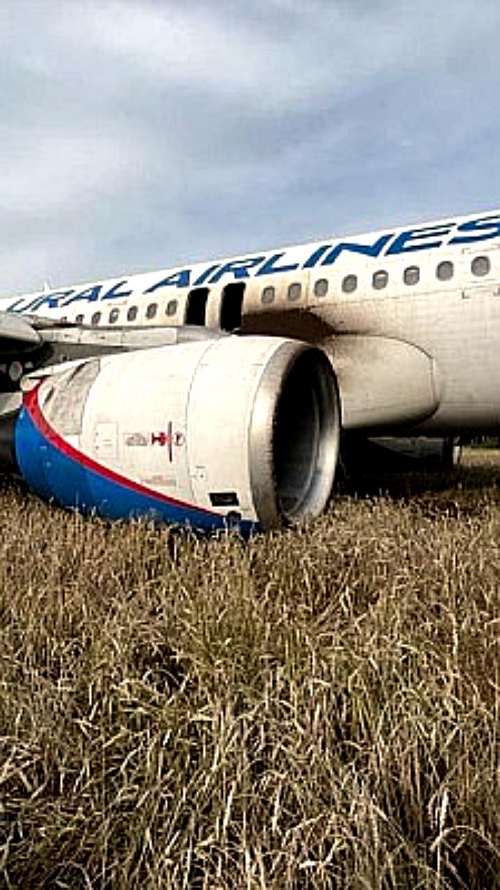 Суд вернул дело пилота, совершившего аварийную посадку в Новосибирской области