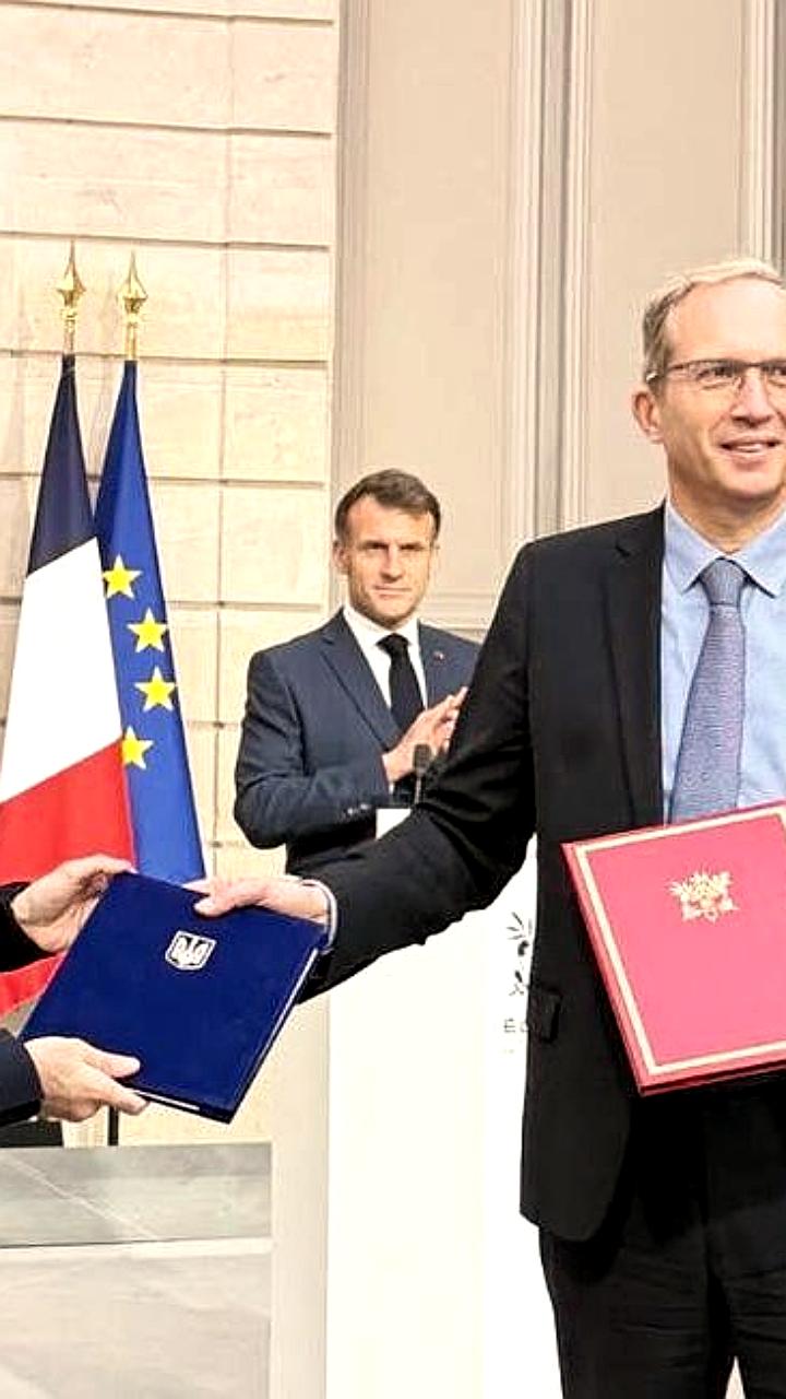 Alstom и Укрзализныця подписали контракт на поставку 55 электровозов для Украины