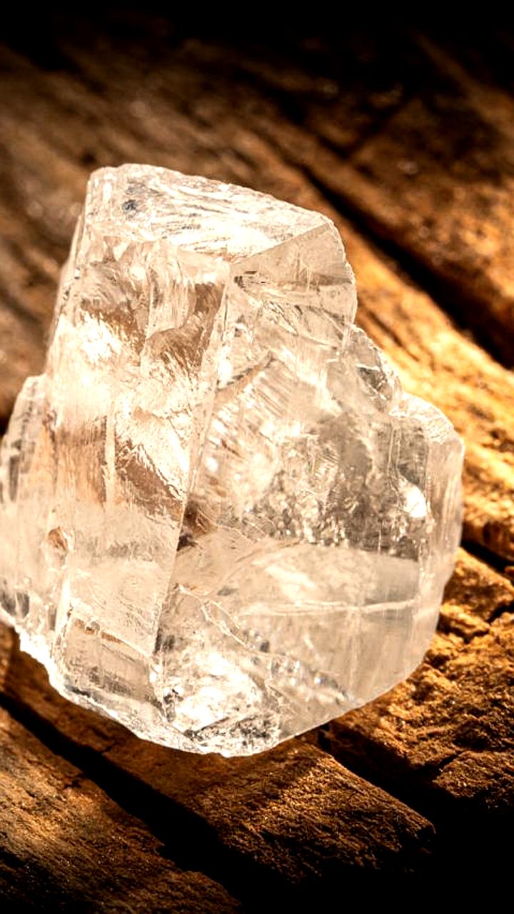 В Архангельской области найдены два крупных ювелирных алмаза