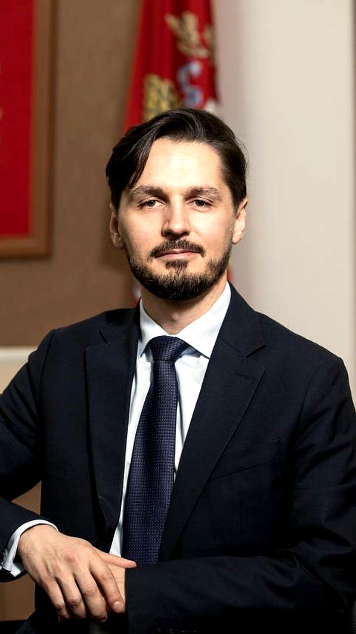 Евгений Солнцев представил новый состав правительства Оренбургской области