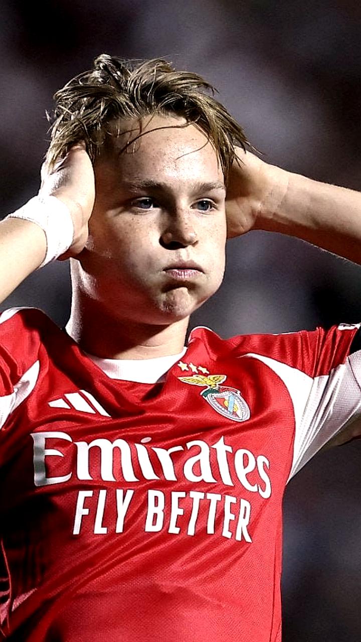 Футболист Бенфики Андреас Шельдеруп получил условный срок за распространение видео с несовершеннолетними