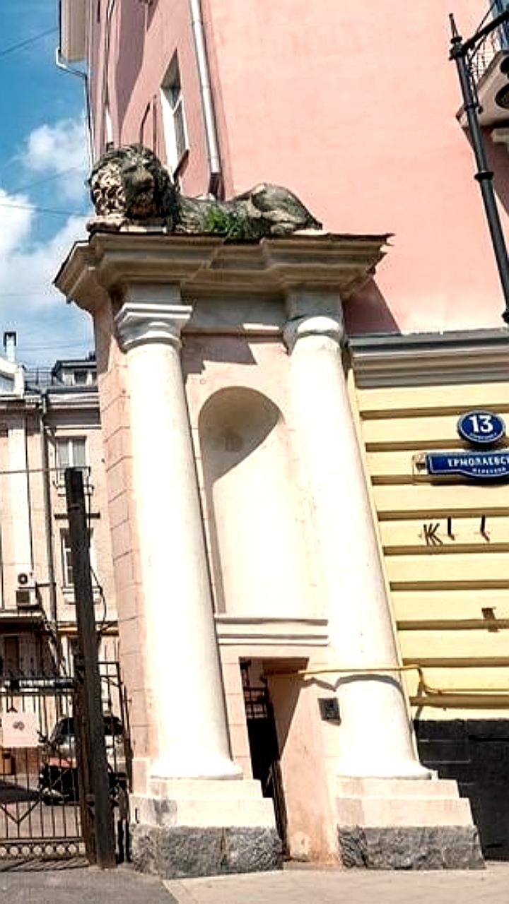 В Музеоне начнется реставрация более 80 скульптур