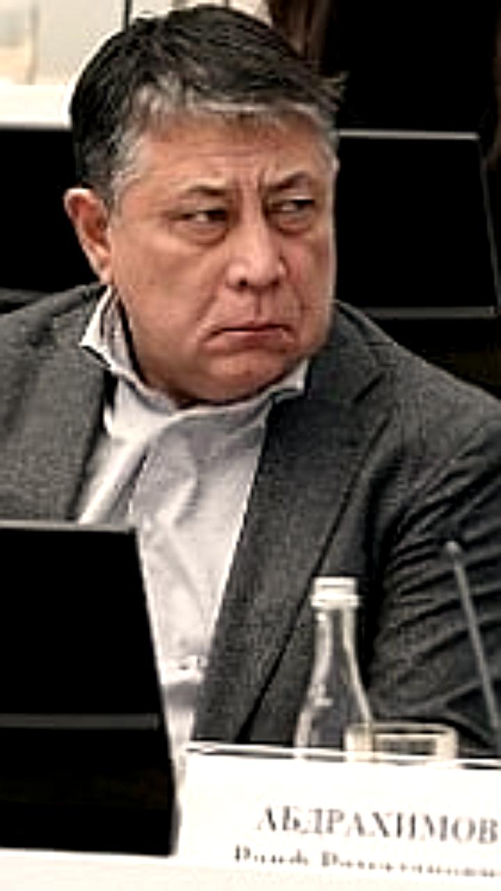 Суд оставил гендиректора Башспирта Раифа Абдрахимова в СИЗО до 23 ноября