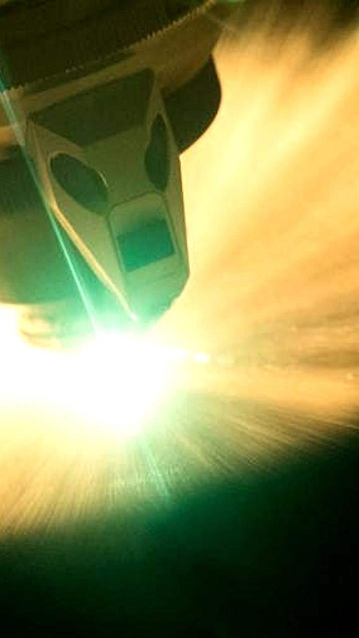 Российские ученые создали мельчайший лазер, открывающий новые горизонты в фотонике