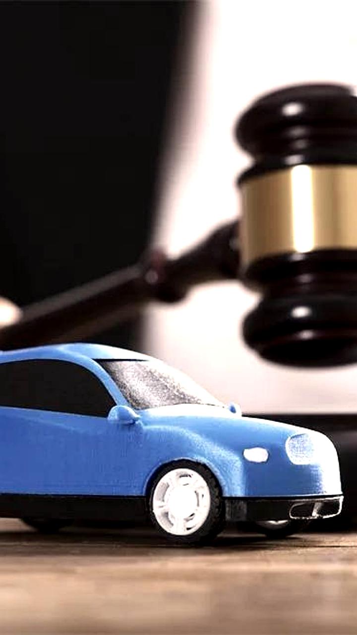 Генпрокуратура передала более 5,5 тыс. конфискованных автомобилей в зону СВО