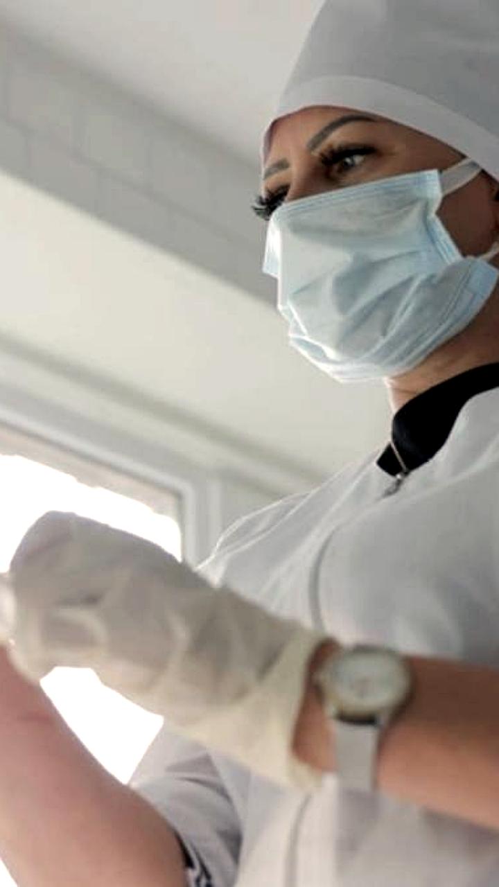 Зарплаты педиатров в Петербурге выросли на 58% до 94,9 тыс. рублей