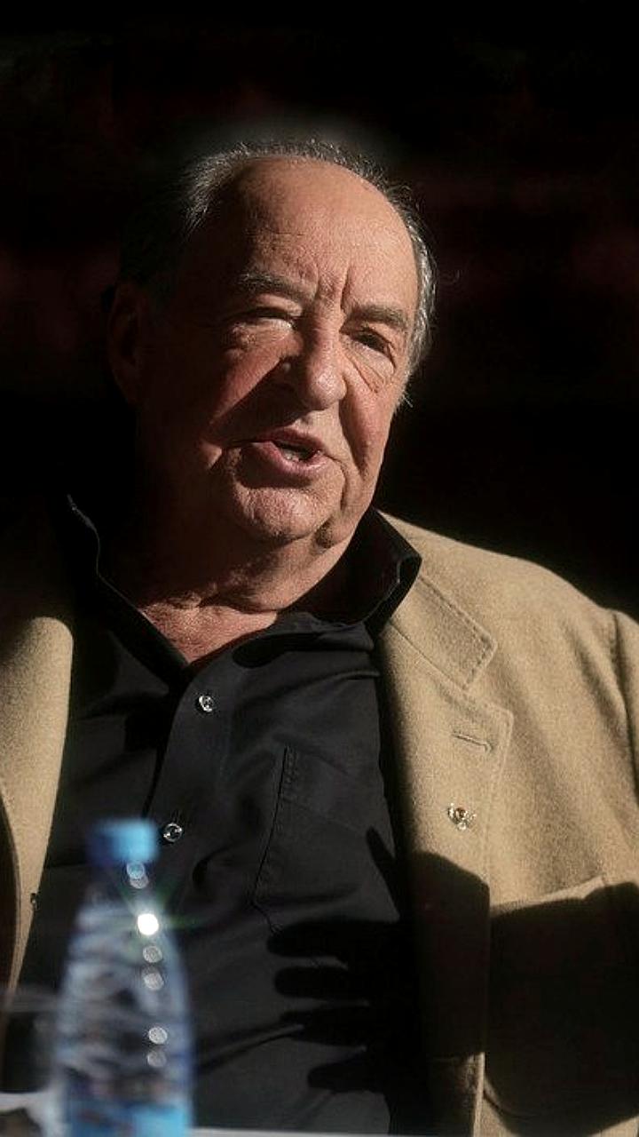 Анонс театрального сезона: премьеры и гастроли от Ефима Звеняцкого