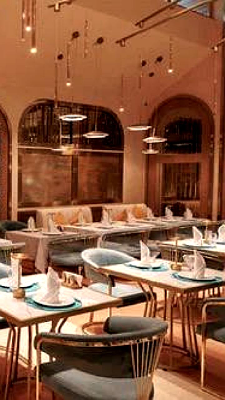 Комитет по конкуренции Узбекистана предупреждает рестораны о незаконной плате за обслуживание