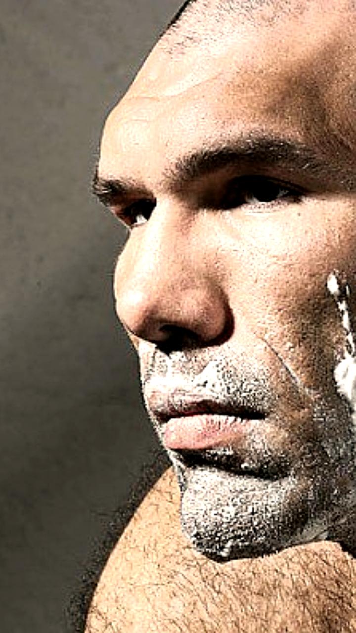 Цены на одноразовые бритвы в России достигли рекорда в 339 рублей