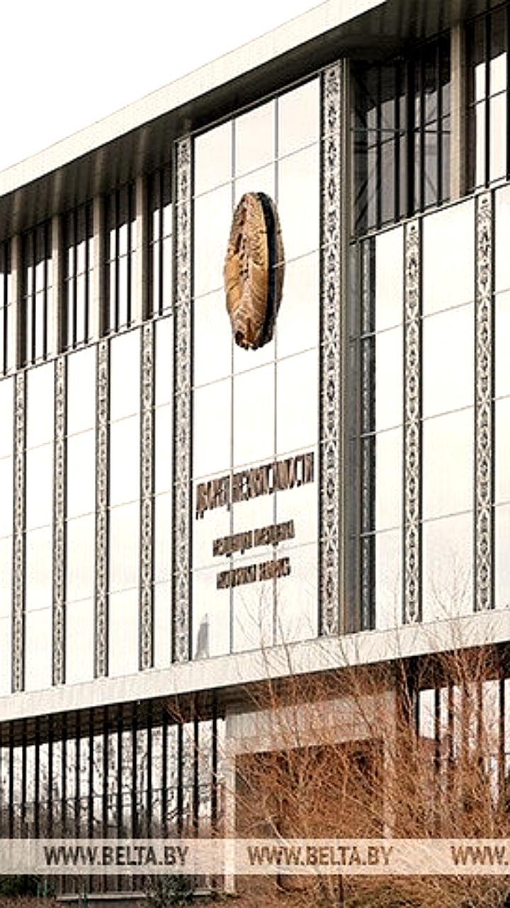 Лукашенко подчеркивает важность подготовки к зиме для сельского хозяйства