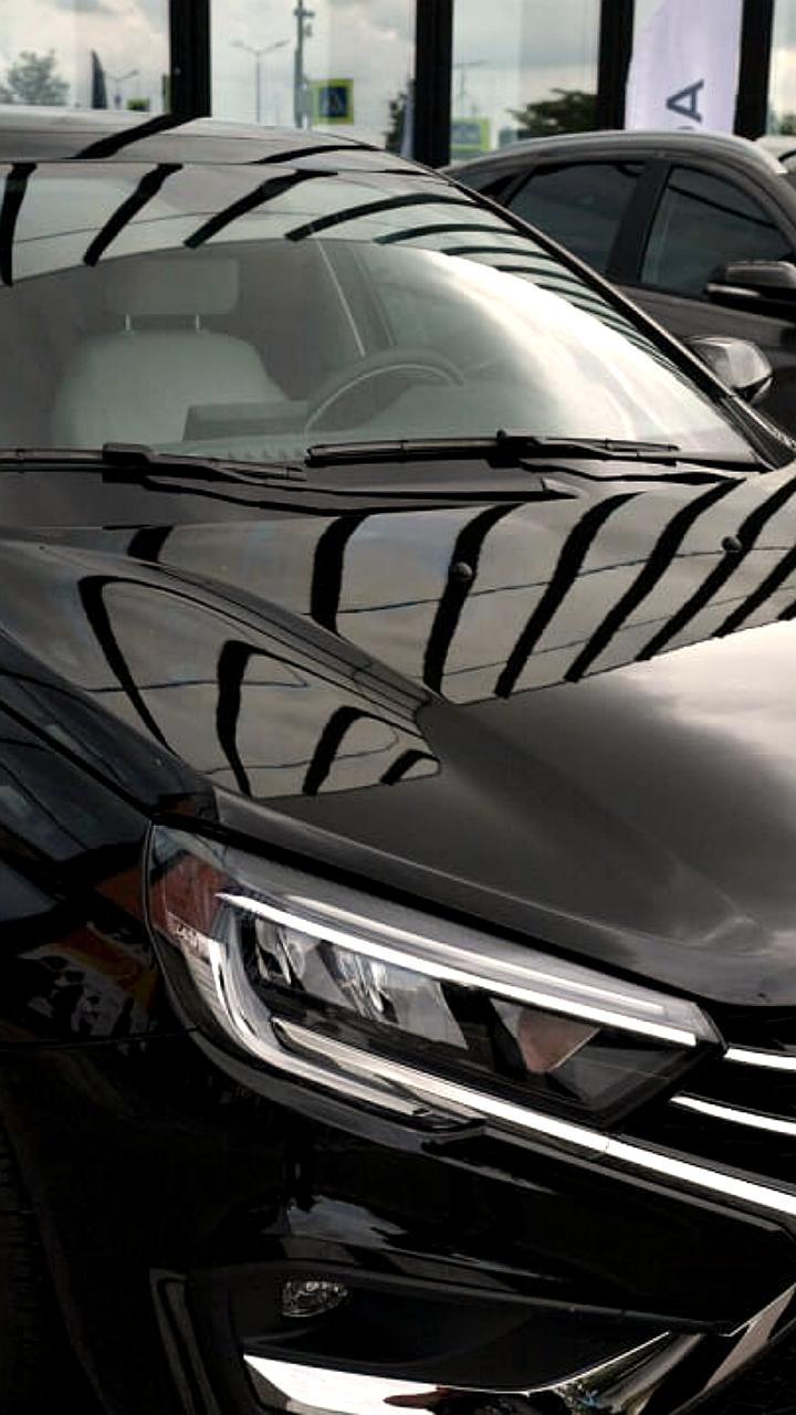 Автоваз прогнозирует снижение продаж Lada в России на 23% в 2025 году