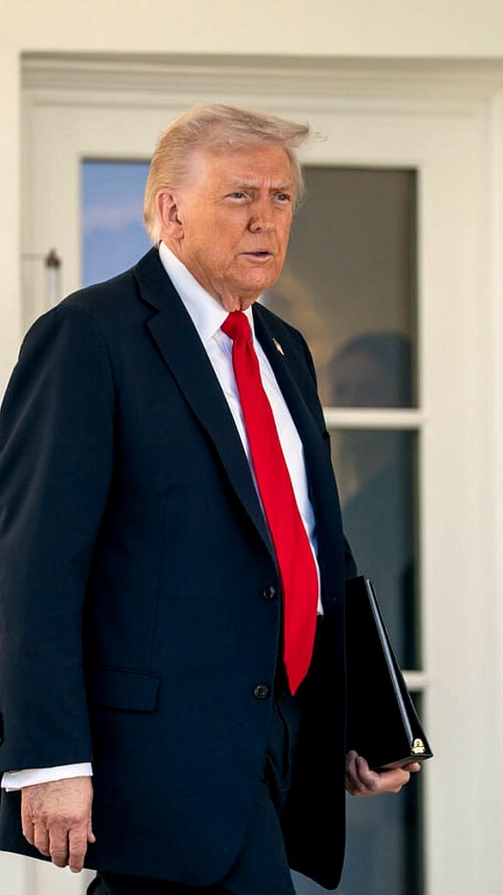 Состояние Дональда Трампа сократилось на 1,1 млрд долларов из-за падения акций Trump Media