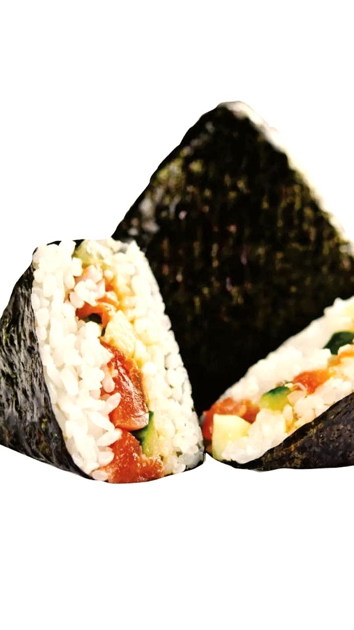 Спрос на онигири в России вырос на 30%, рынок достиг 18 млрд рублей