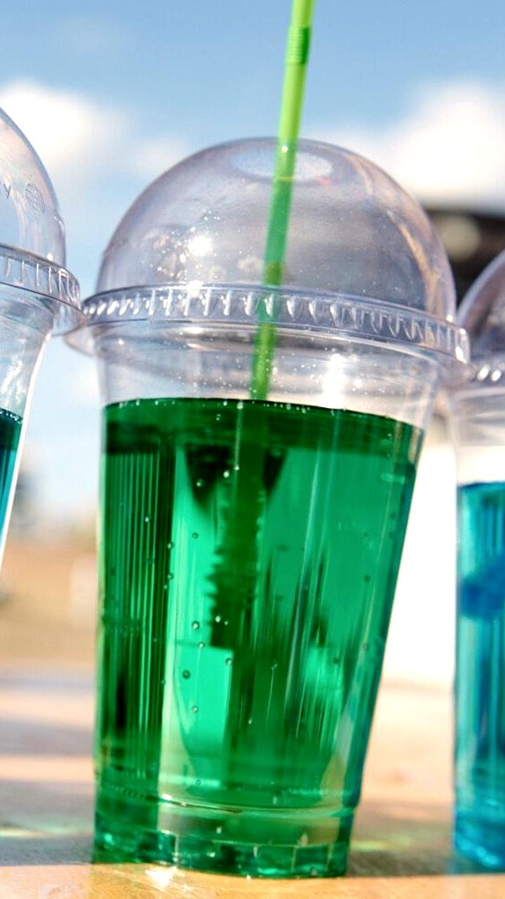 В Татарстане предложен законопроект о запрете продажи энергетиков в образовательных и медицинских учреждениях