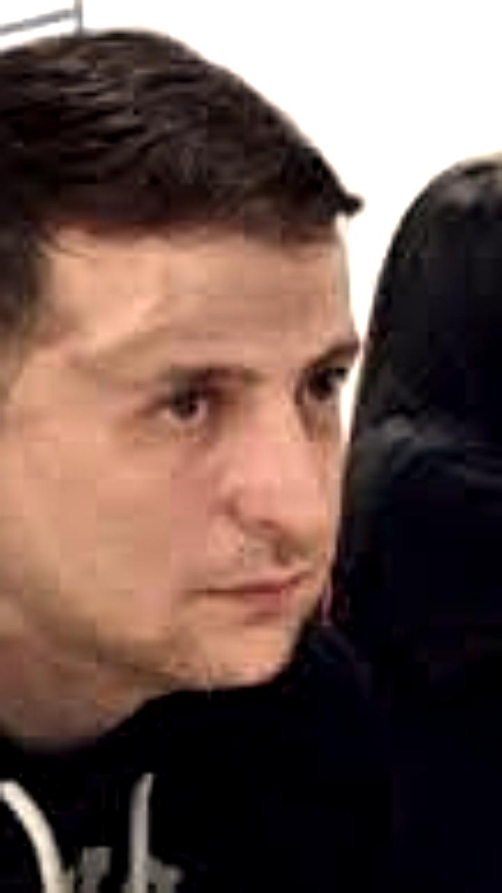 Военный суд в Новосибирске приговорил однофамильца Зеленского к девяти годам колонии за взятку