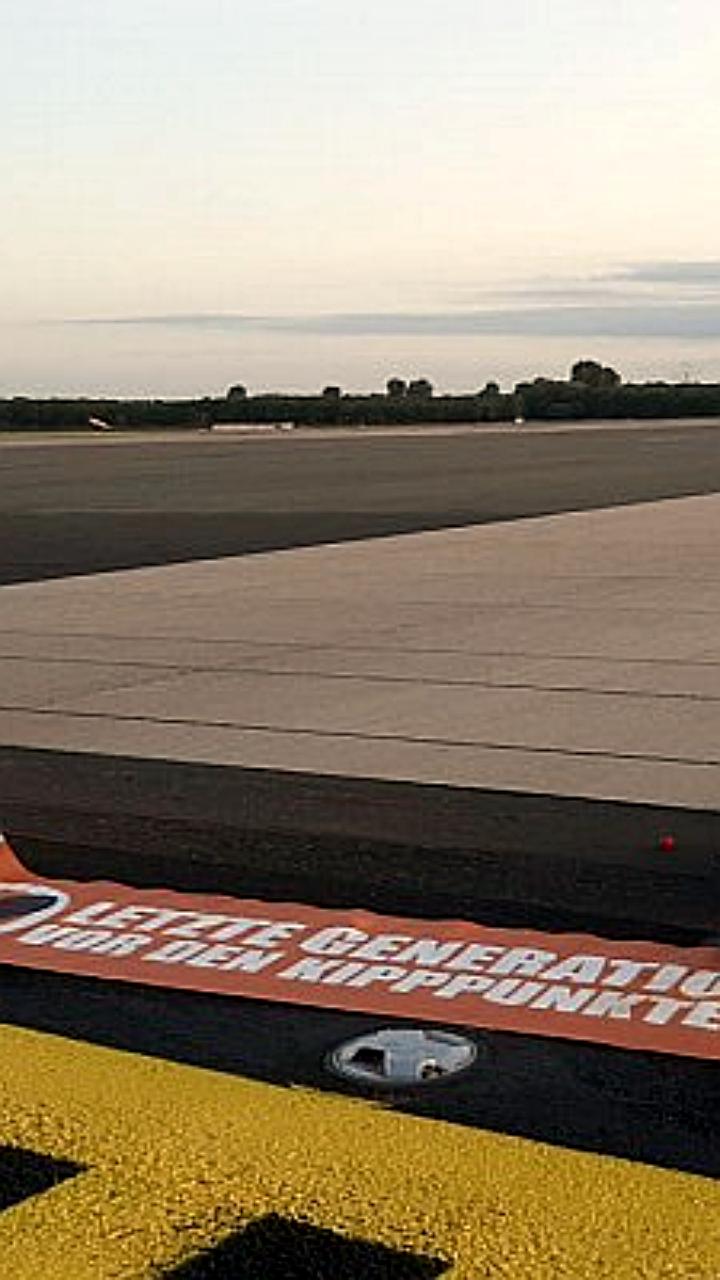 Суд в Гамбурге обязал экоактивистов выплатить Lufthansa более 400 тыс. евро