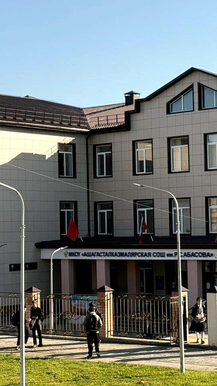 Руководитель подрядной организации предстанет перед судом за мошенничество при строительстве школы в Дагестане