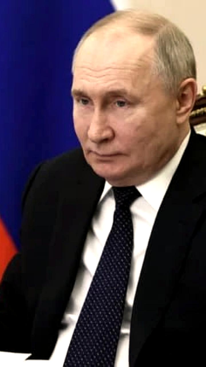 Путин поручил правительству разработать единые критерии для многодетных семей