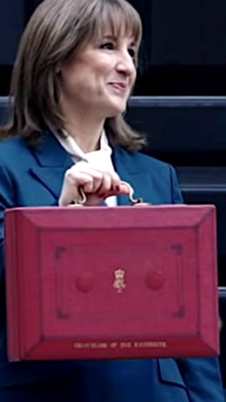 Канцлер Рэйчел Ривз объявила об изменениях в осеннем бюджете Великобритании