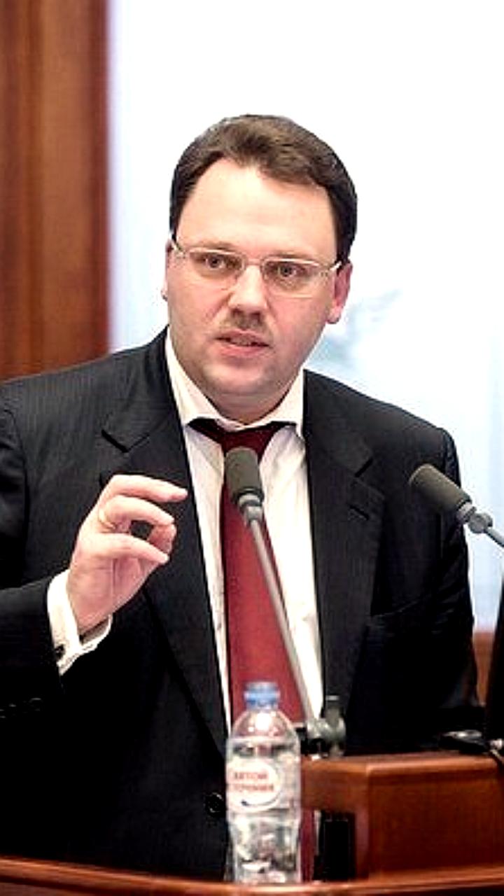 Депутаты Госдумы обсуждают возможную блокировку WhatsApp в России