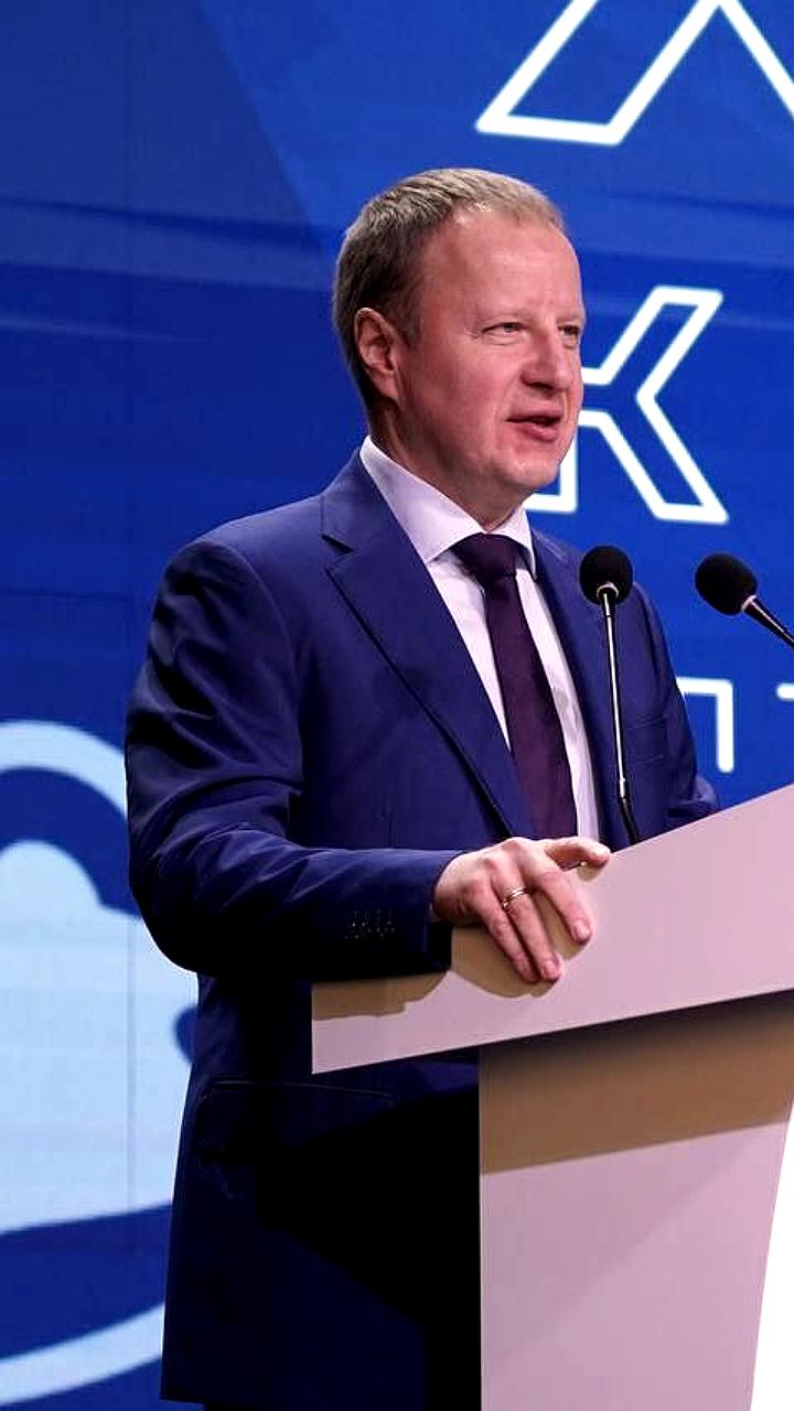 Конференция Единой России в Барнауле: обновление руководства и планы на 2026 год