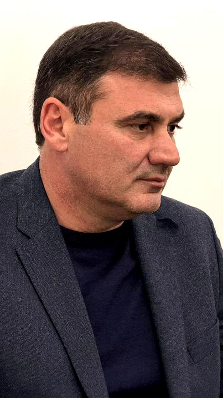 Президент Абхазии Бадра Гунба обсудил с Общественной палатой развитие страны и предстоящий форум