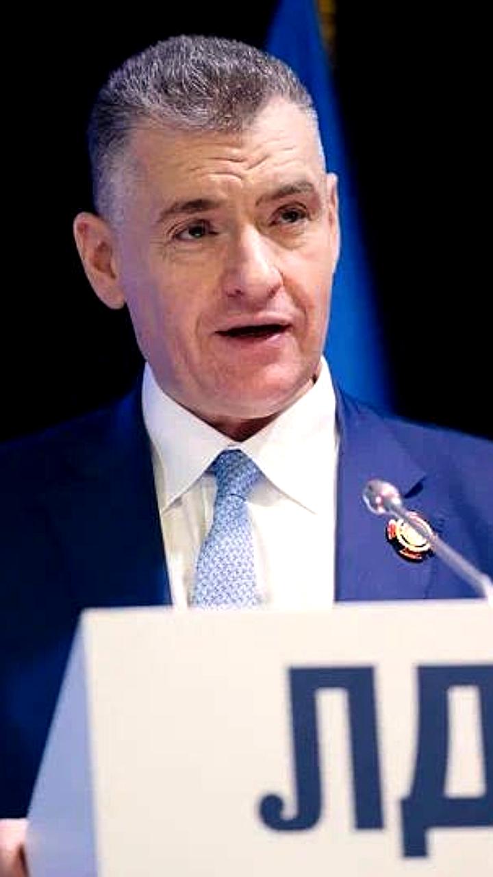 ЛДПР представляет инициативы по поддержке матерей в России