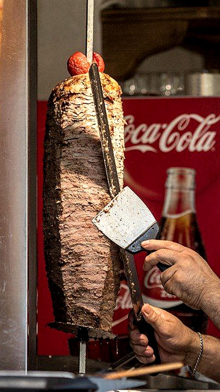 Роскачество завершает разработку ГОСТа на шаурму с учетом отзывов