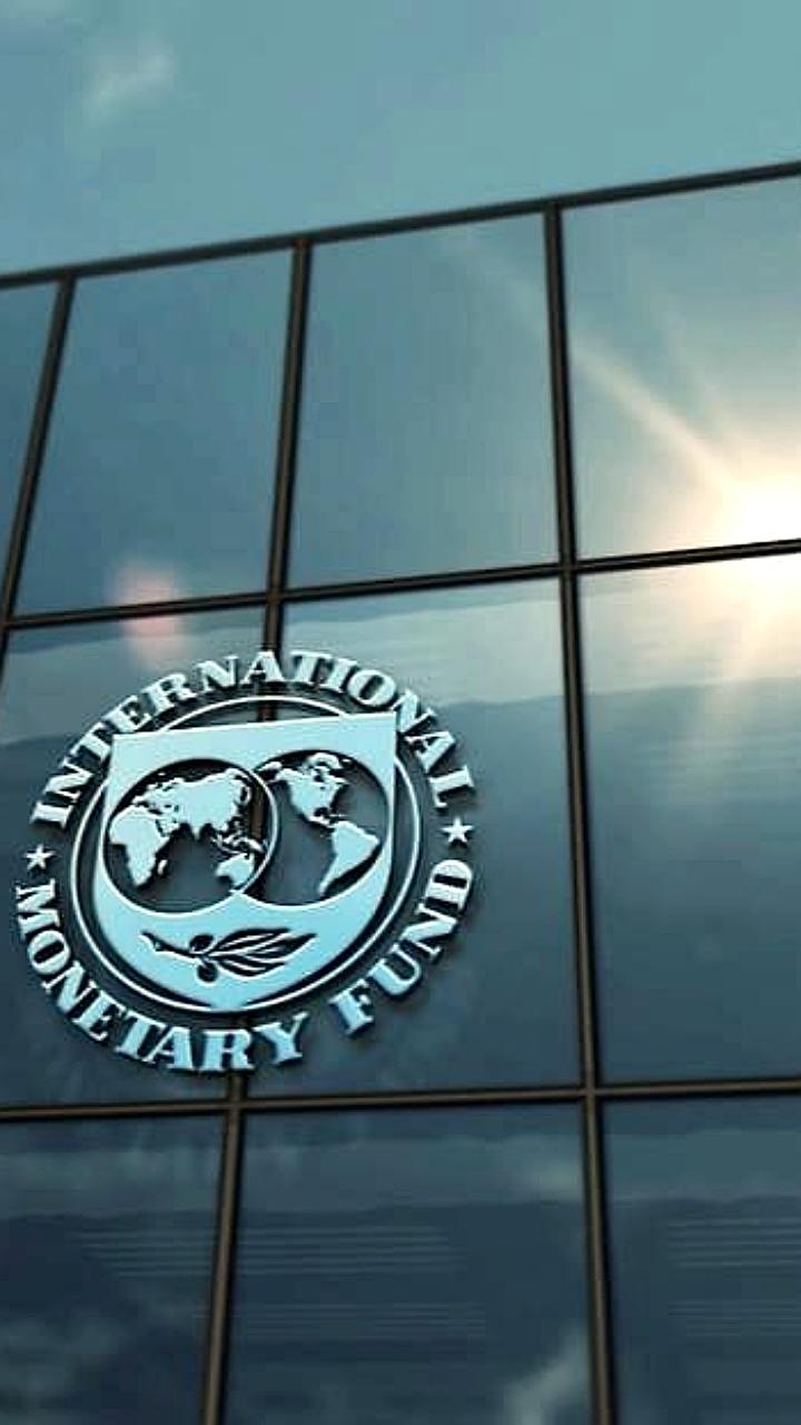 МВФ требует от Украины ужесточения налогового контроля для получения кредита