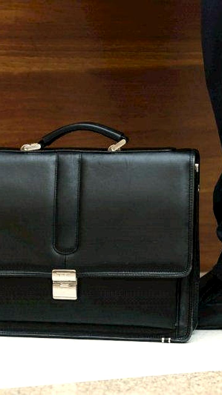 Увольнения в министерствах: Нечаев и Арлашкин покинули свои посты