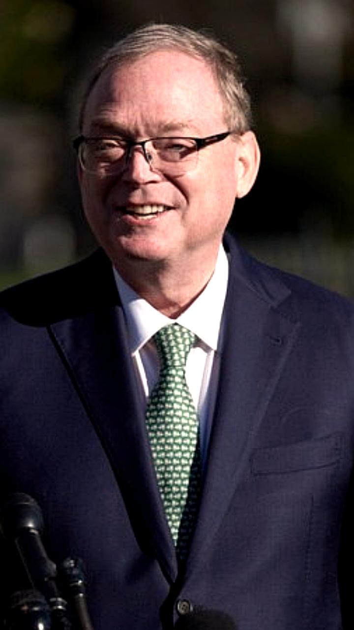 Кевин Хассетт рассматривается на пост председателя ФРС США