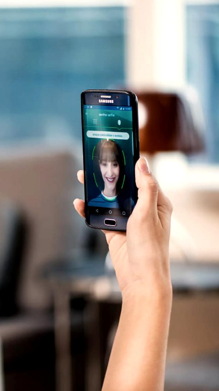 Минцифры и МВД блокируют использование сторонних биометрических систем для МФО