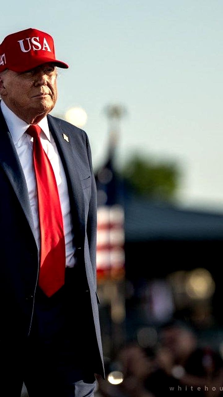 Президент Трамп анонсирует запрет миграции из стран третьего мира после инцидента в Вашингтоне