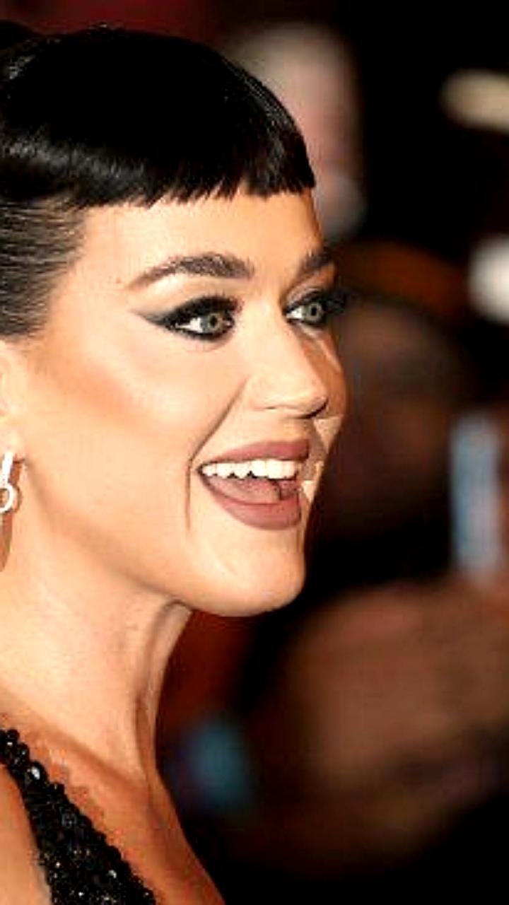 Кэти Перри получает компенсацию после судебного разбирательства о покупке дома в Калифорнии