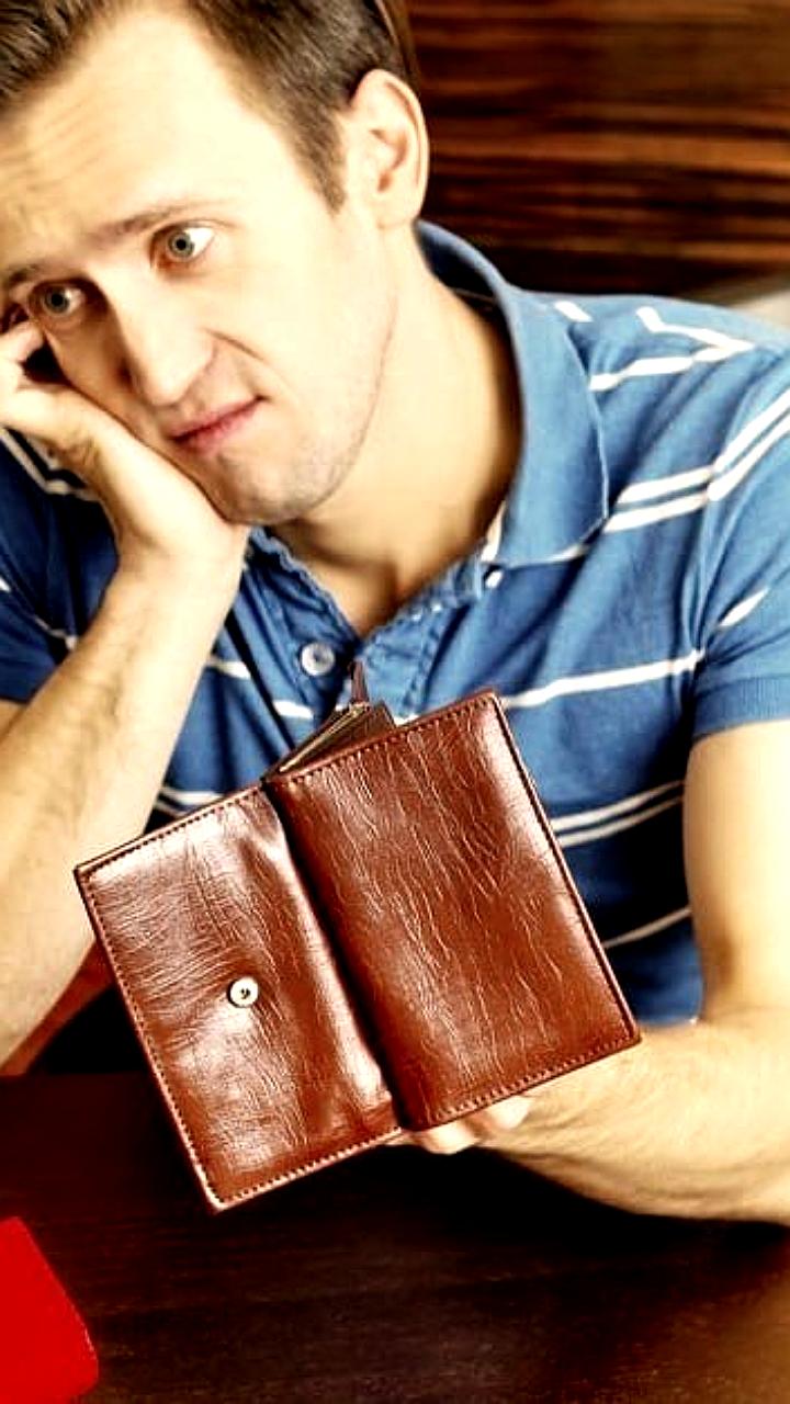 Депутаты предлагают информировать супругов о крупных кредитах