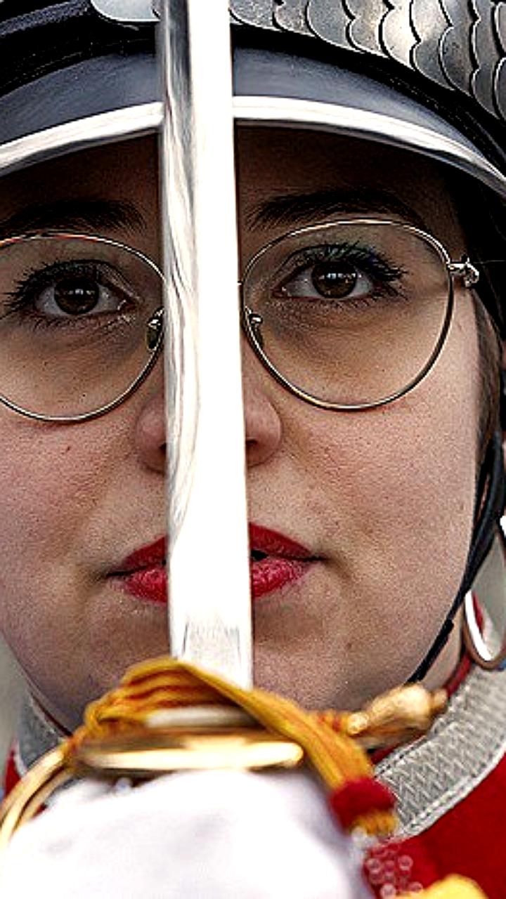 Дискуссии о военной и гражданской службе: Италия и Швейцария рассматривают реформы