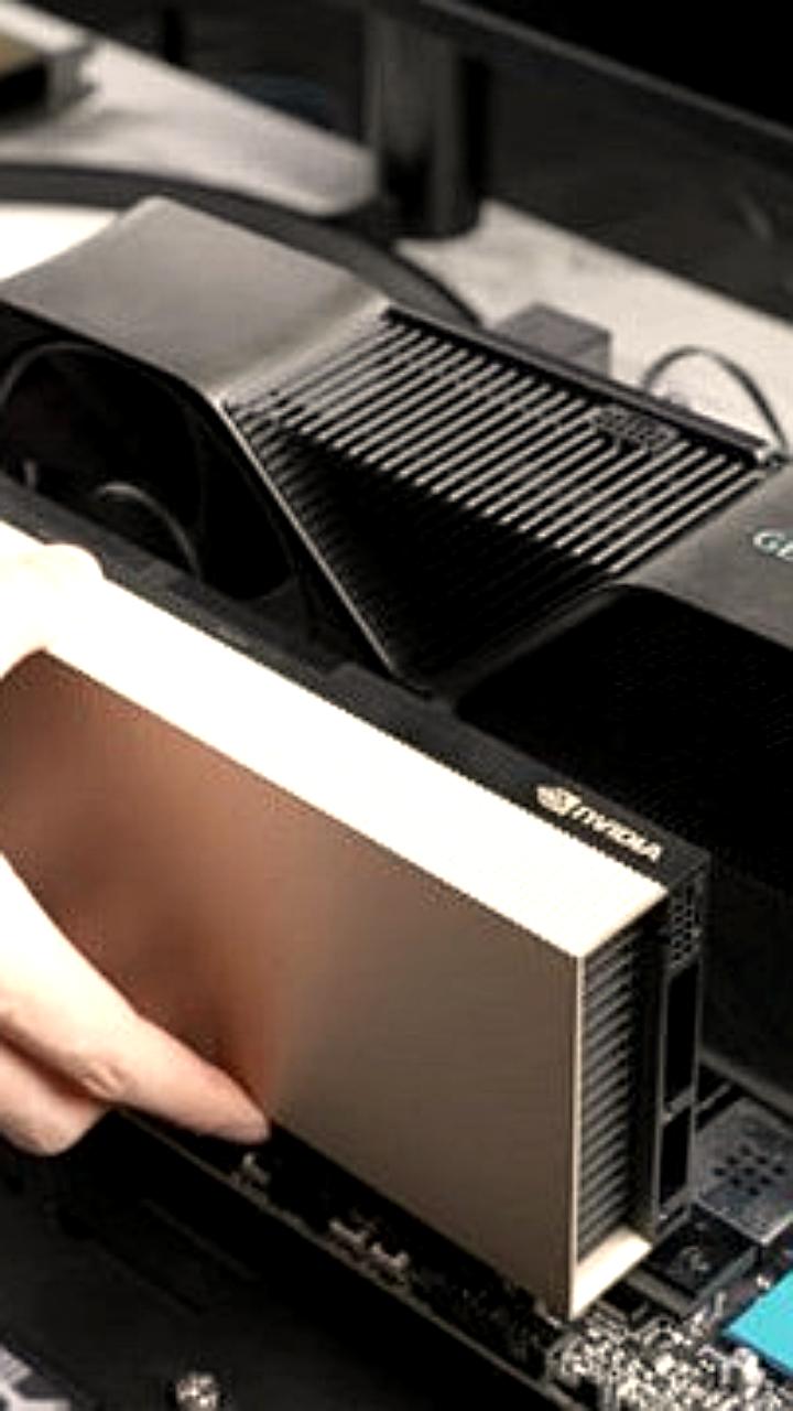 Павел Дуров запускает Cocoon: новая сеть для заработка токенов TON с помощью GPU