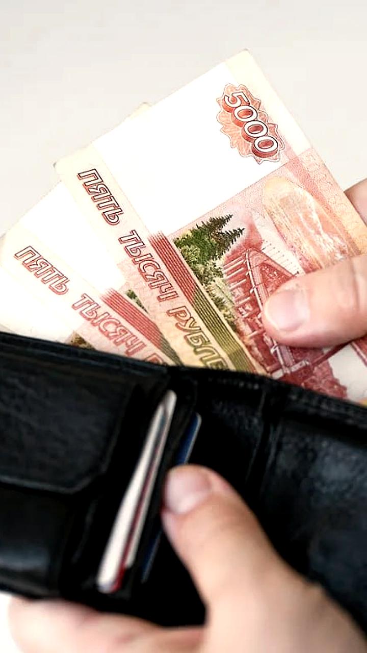 Казань занимает третье место по средней зарплате среди городов-миллионников