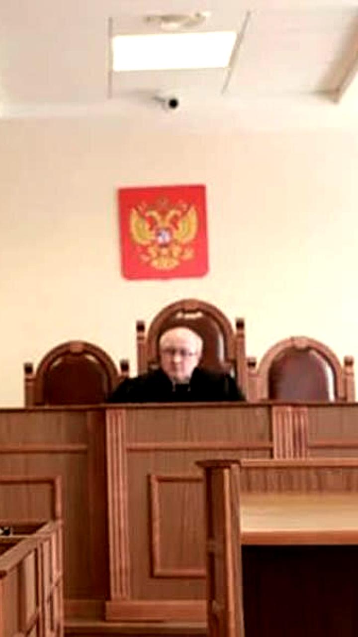 Кассационный суд пересматривает дело о банкротстве Бизнес Лайн и иске Кранбанка к директору