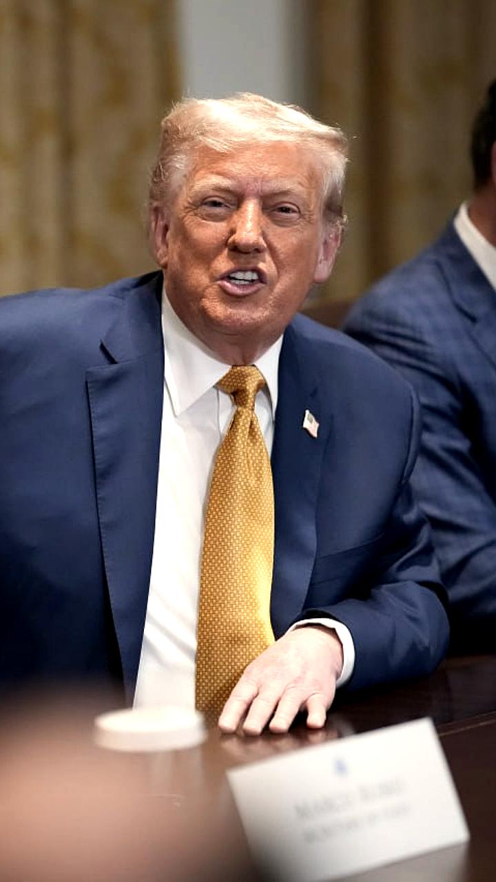 Трамп проводит совещание по Венесуэле с ключевыми советниками