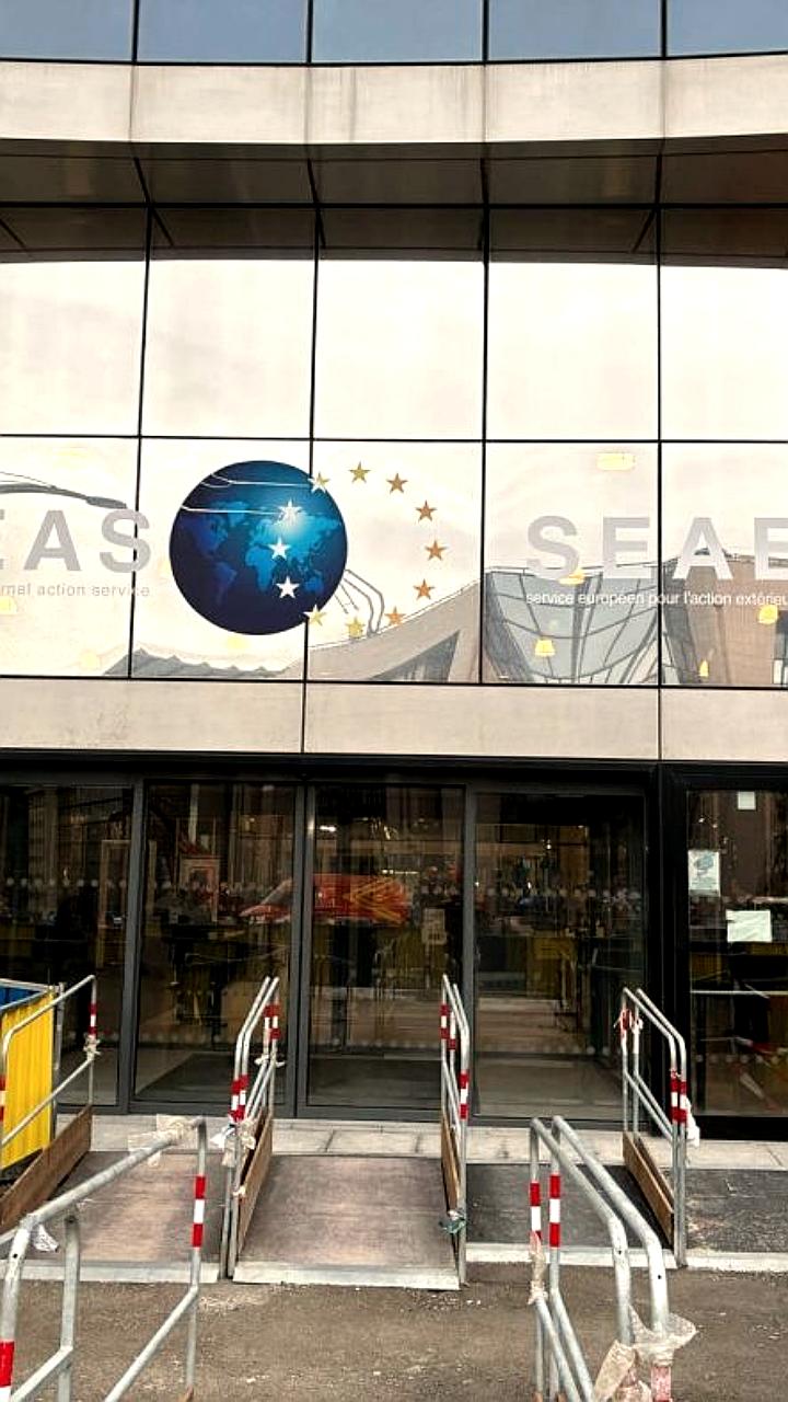 Обыски в штаб-квартире ЕС в Брюсселе: полиция расследует коррупцию