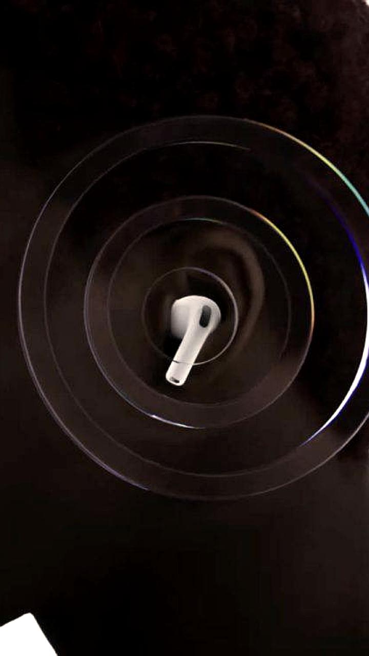 Apple разрабатывает AirPods с функцией считывания мозговых сигналов для отслеживания сна и здоровья