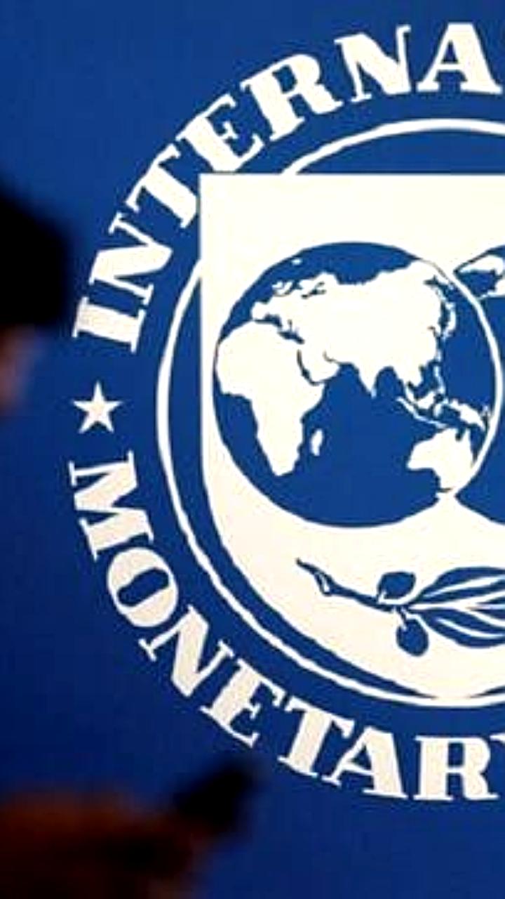 МВФ рекомендует Узбекистану ограничить госрасходы из-за роста доходов от золота