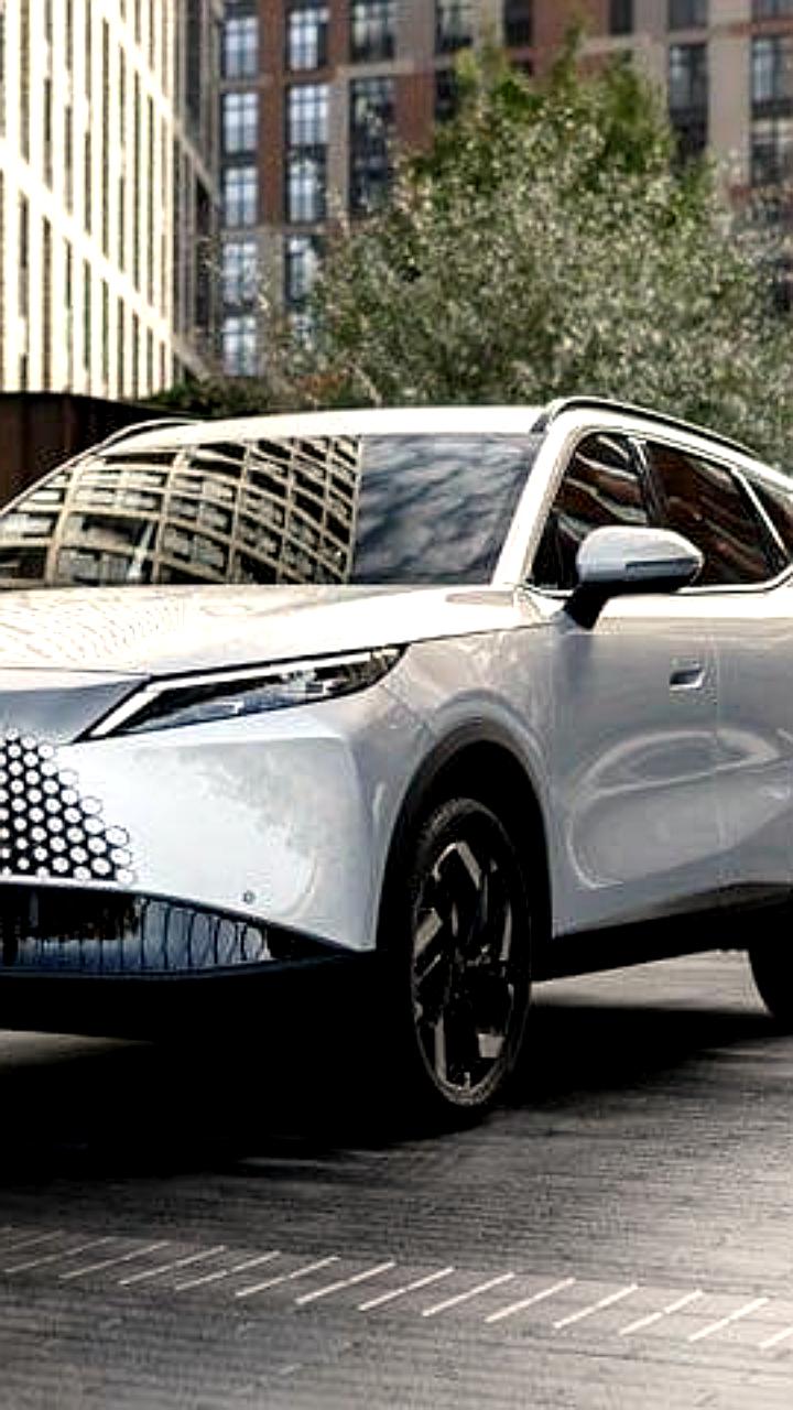 Chery отзывает 2577 кроссоверов Omoda C7 в России из-за проблем с подушками безопасности