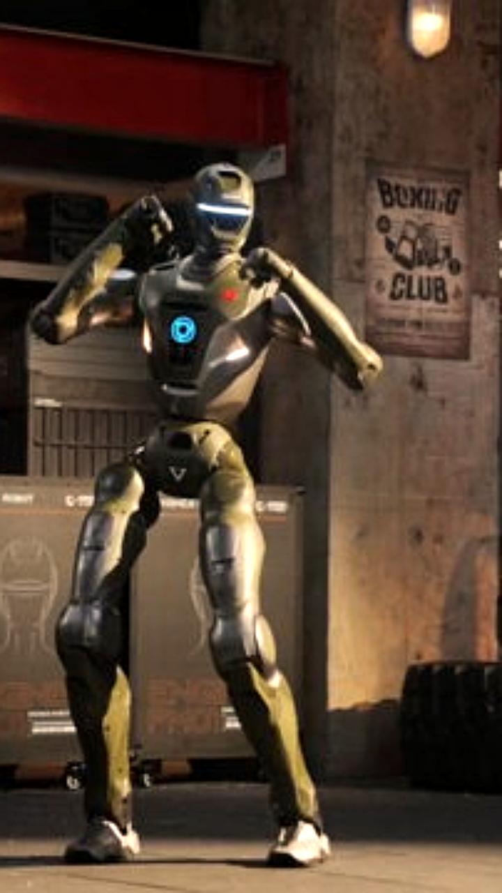 EngineAI представила гуманоидного робота T800 с уникальными боевыми навыками