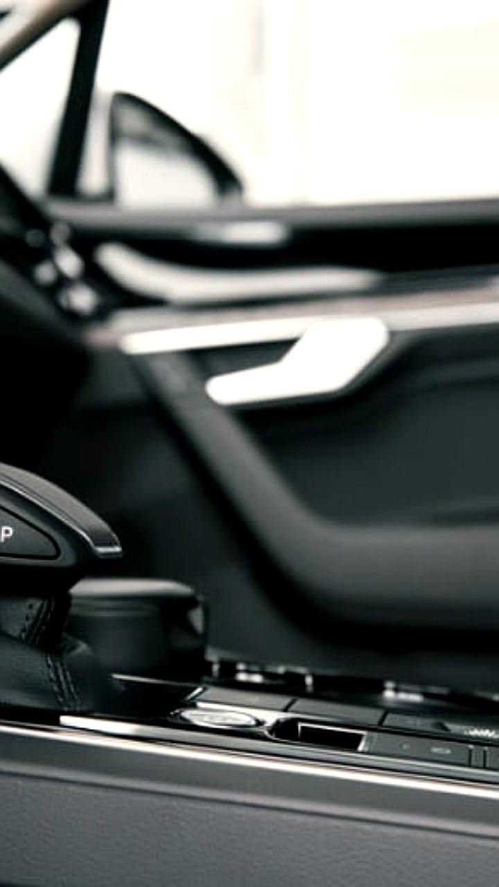 Продажи новых автомобилей в России в ноябре увеличились на 5%