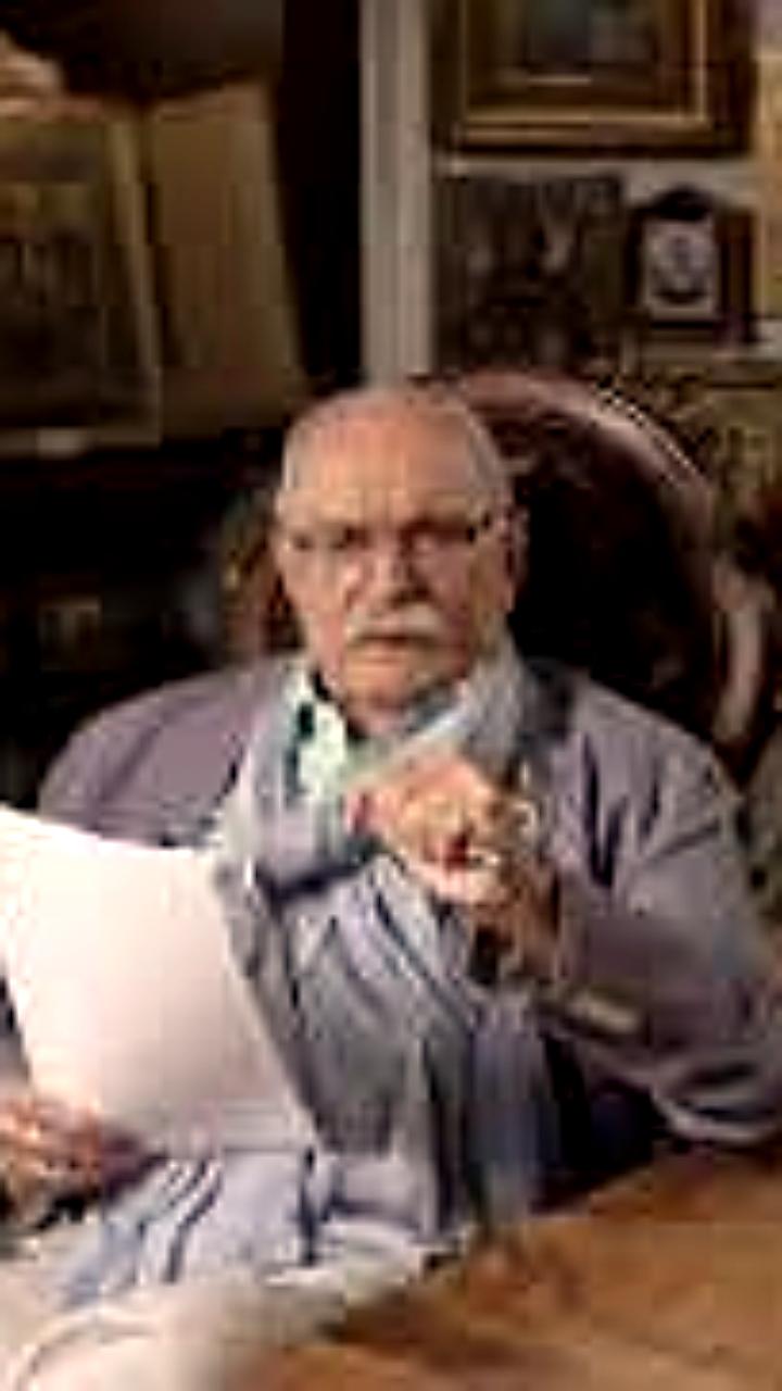 Минпросвещения и Роснефть финансируют Никиту Михалкова за показ программы Бесогон