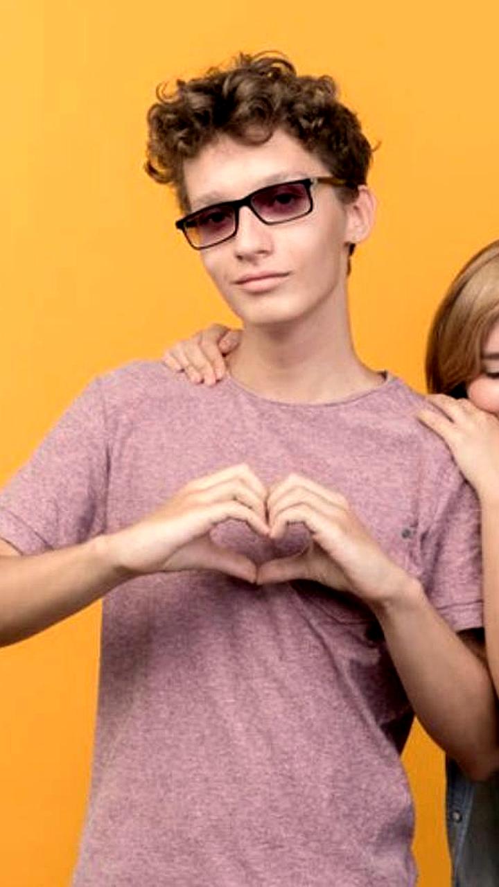 Исследование Twinby: Работа мешает личной жизни зумеров